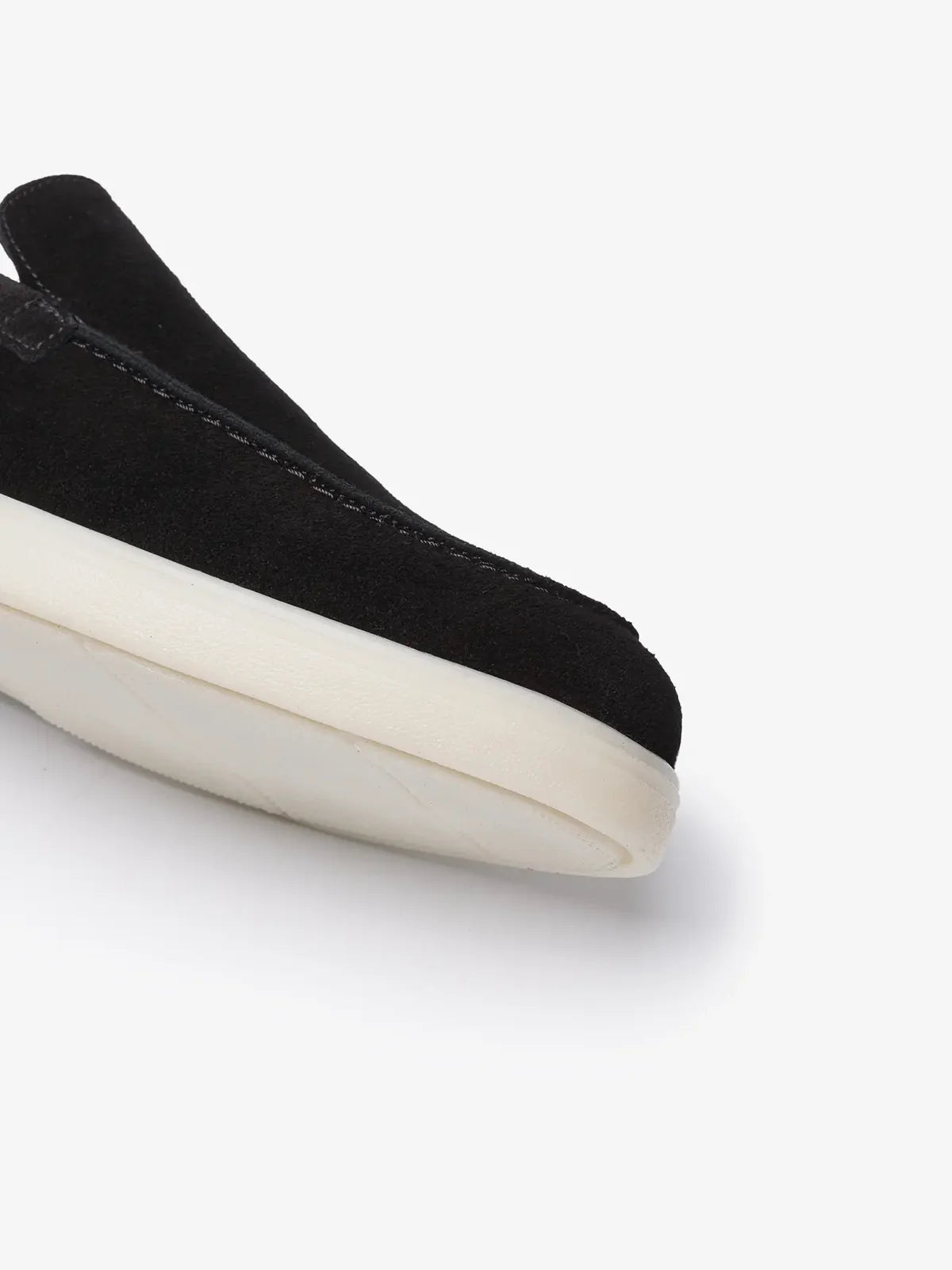 Mocassin Signature en Daim Noir – Édition Premium