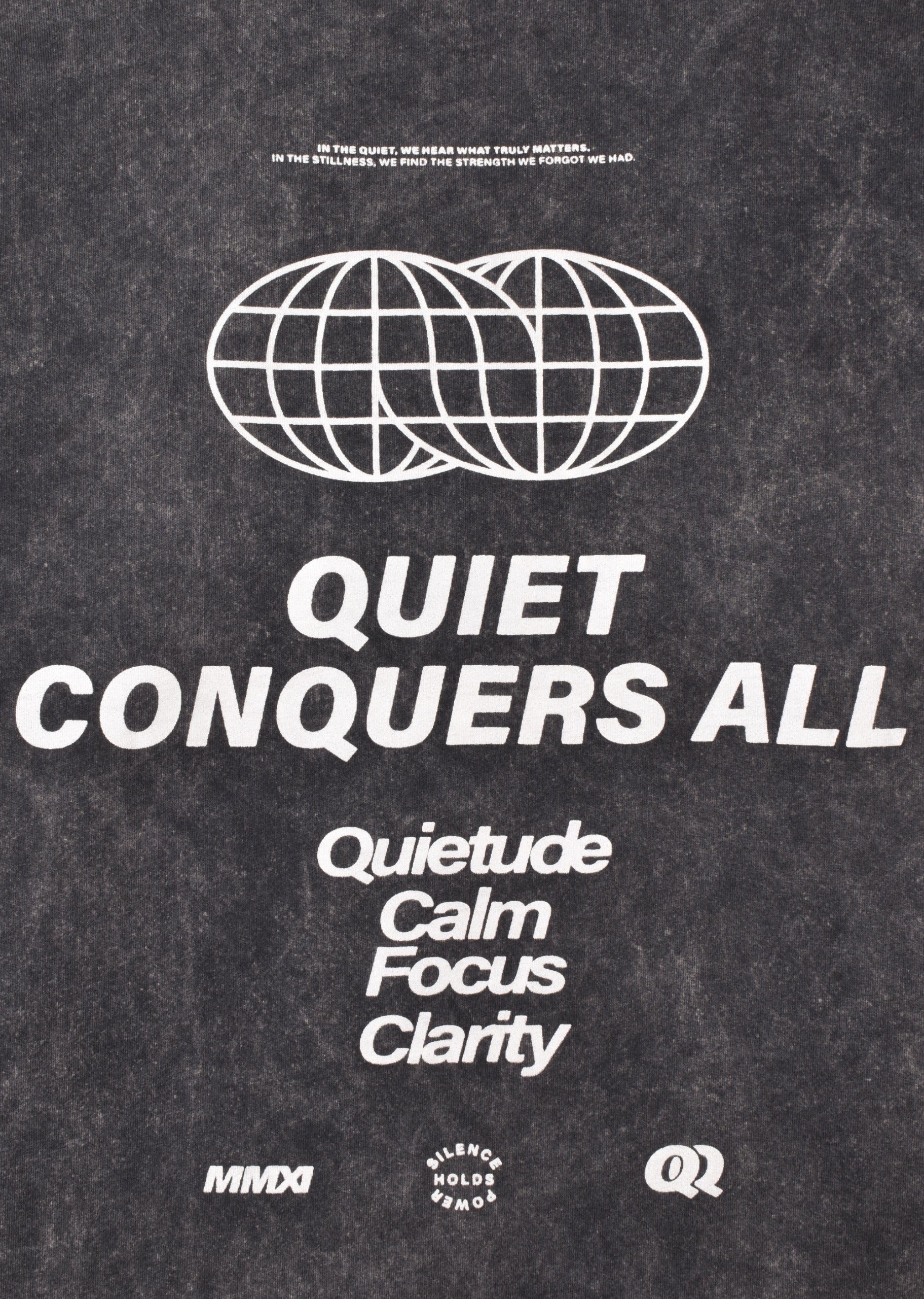 T-Shirt Premium Oversize Washed Noir « Quiet Conquers All » – Coton Épais